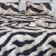 Cuvertura pat Matlasata cu 2 Fete Zebra