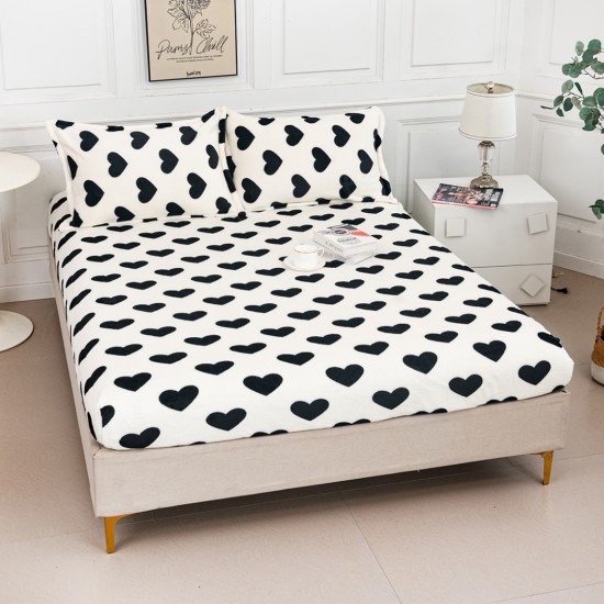 Husa de pat cocolino 180X200 + 2 fete perna Black Hearts Husa de pat cocolino 180X200 + 2 fete perna Black Hearts