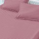 Husa de pat cu elastic 180x200 cm + 2 fete perna Elegance Coral Roz Husa de pat cu elastic 180x200 cm + 2 fete perna Elegance Coral Roz